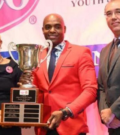 Congratulation to head of Science department ,master teacher Franklin Burrell who is the winner of theLASCO/Ministry of Education and Youth/Jamaica Teaching Council 2023 Teacher of the year award.